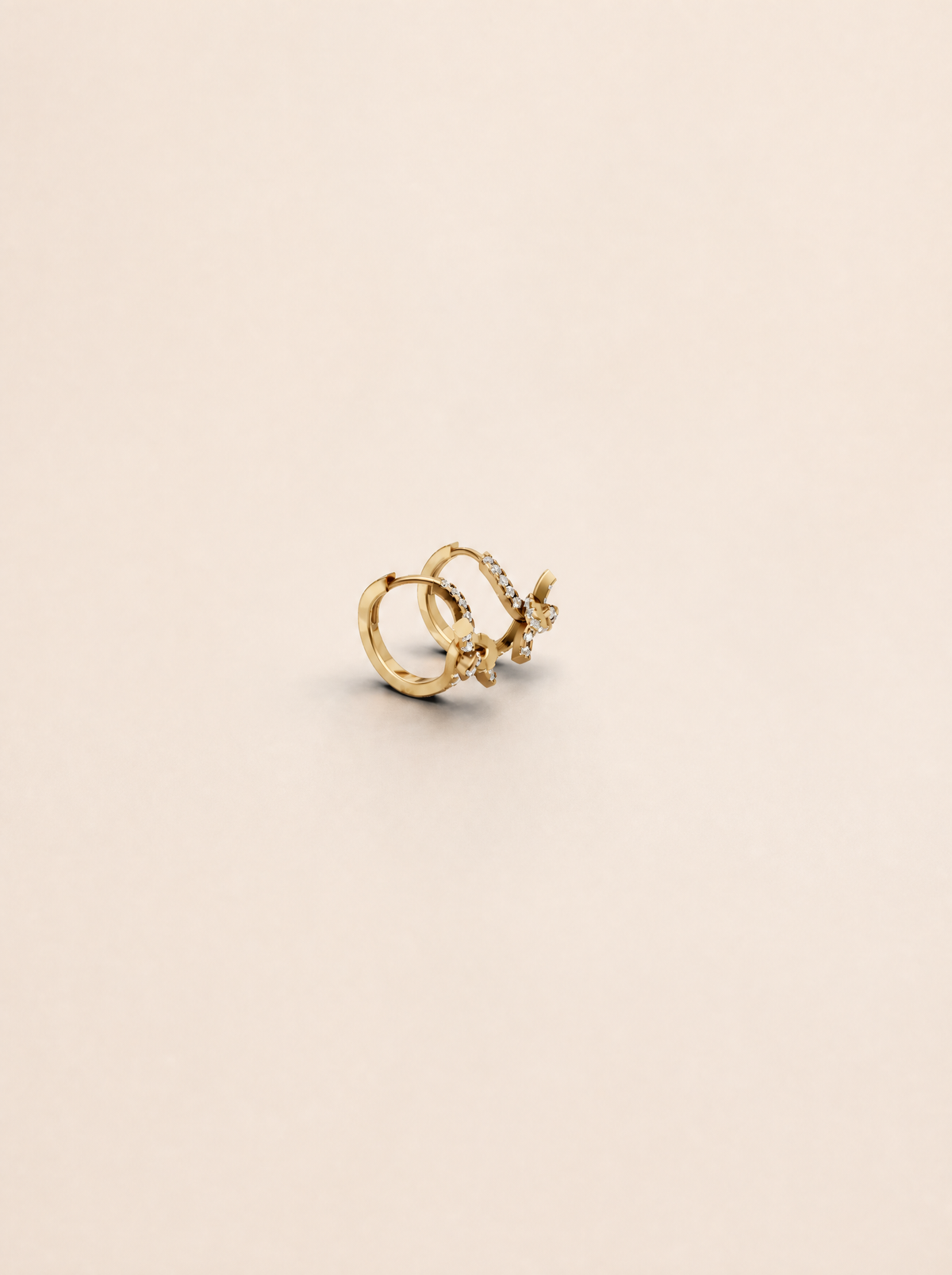Knotted Hoop earrings with pave setting